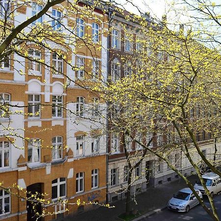 Schoener Wohnen Im Denkmal - Grosszuegig Geschnitten, Kostenfreies Wlan Leipzig Luaran gambar