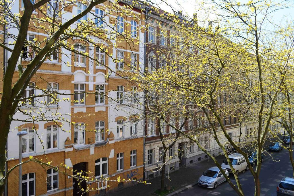 Schoener Wohnen Im Denkmal - Grosszuegig Geschnitten, Kostenfreies Wlan Leipzig Luaran gambar